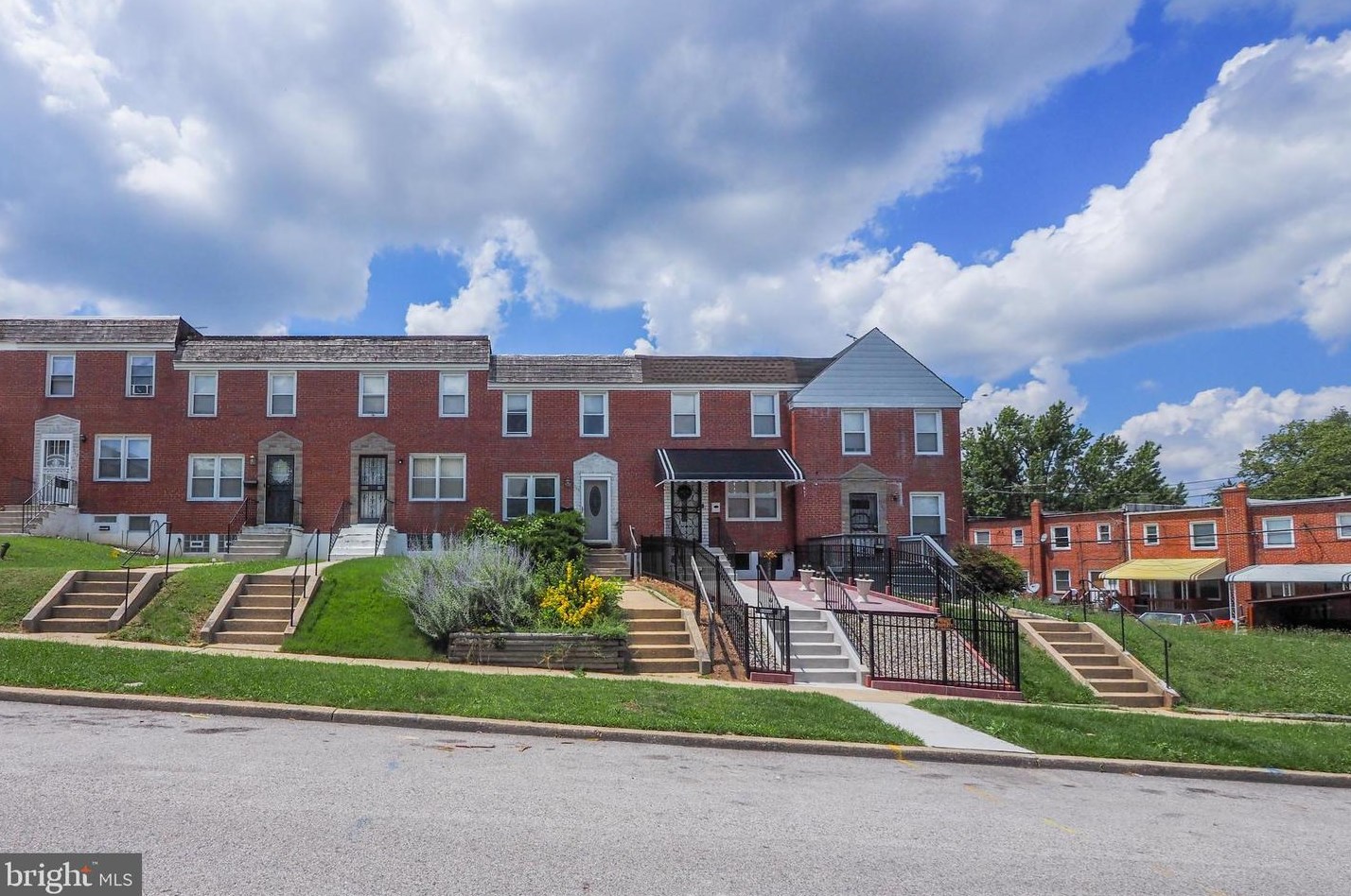 706 Bethnal Rd, Baltimore, MD 21229-4501