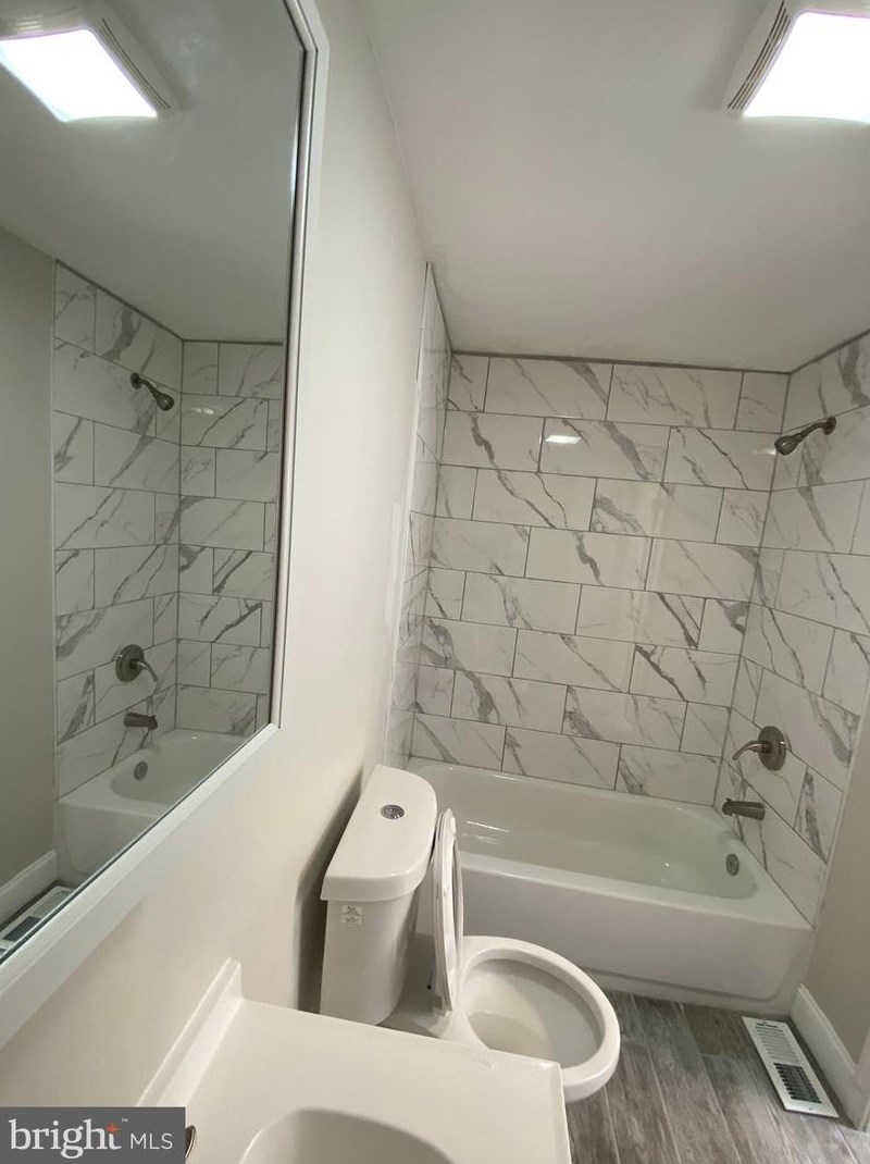 2208 E Fayette St, Baltimore, MD 21231