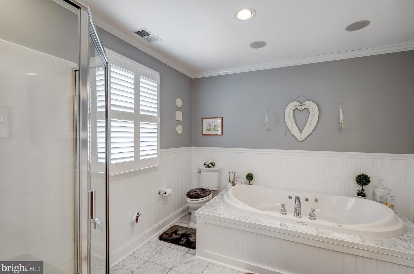 94 Kingston Park Ln, Baltimore MD 21220-4914 exterior