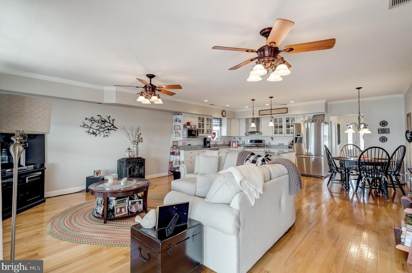 94 Kingston Park Ln, Baltimore MD 21220-4914 exterior