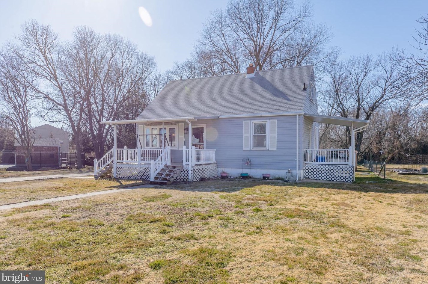 2520 Masseth Ave, Baltimore, MD 21219-1808