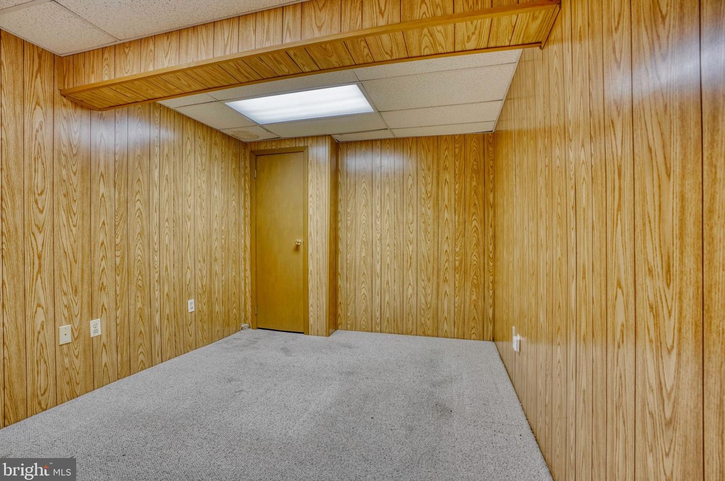 1908 Autumn Frost Ln, Baltimore MD  21209-1106 exterior