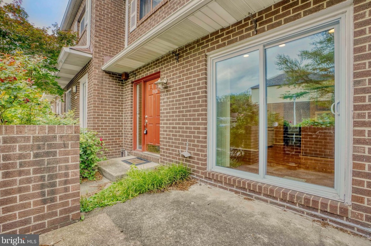 1908 Autumn Frost Ln, Baltimore MD  21209-1106 exterior