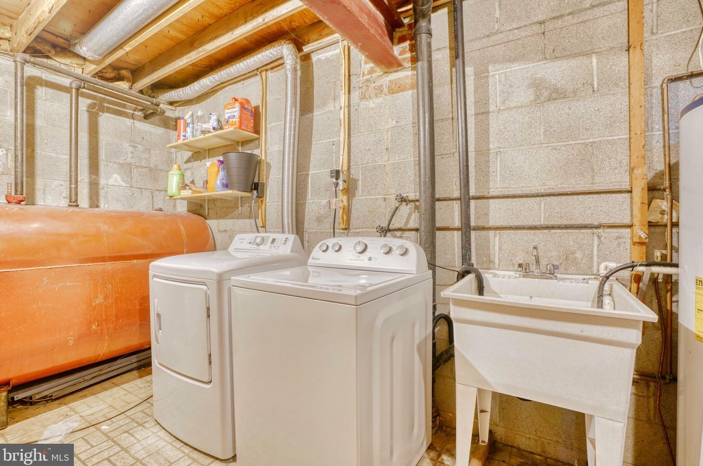 1908 Autumn Frost Ln, Baltimore MD  21209-1106 exterior