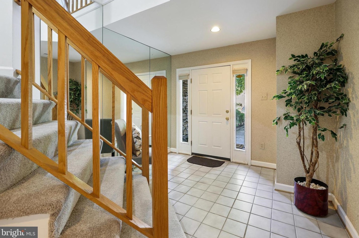 3 Chasemount Ct, Baltimore, MD 21209-1054