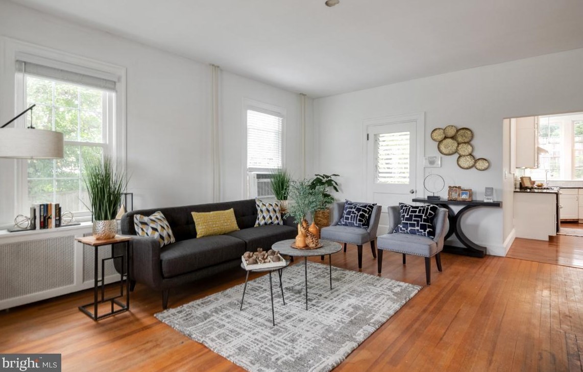 2 Delrey Ave, Baltimore, MD 21228-3420