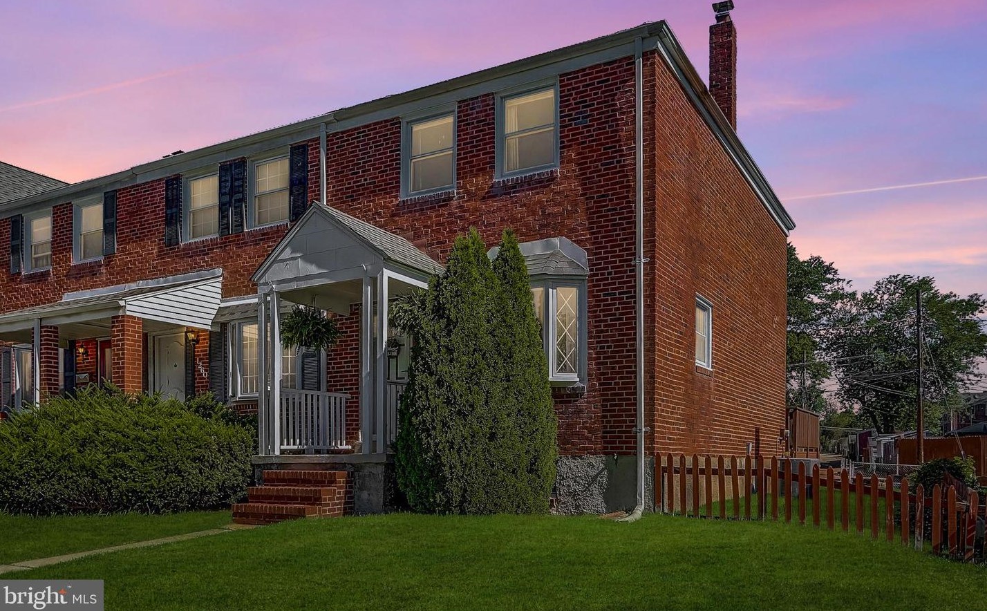 1262 Brewster St, Baltimore, MD 21227-2721