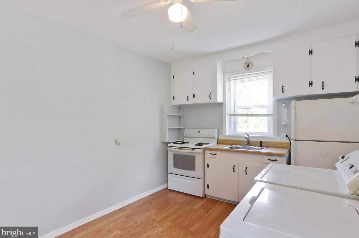 18919 Brick Store Rd, Hampstead, MD 21074-2833