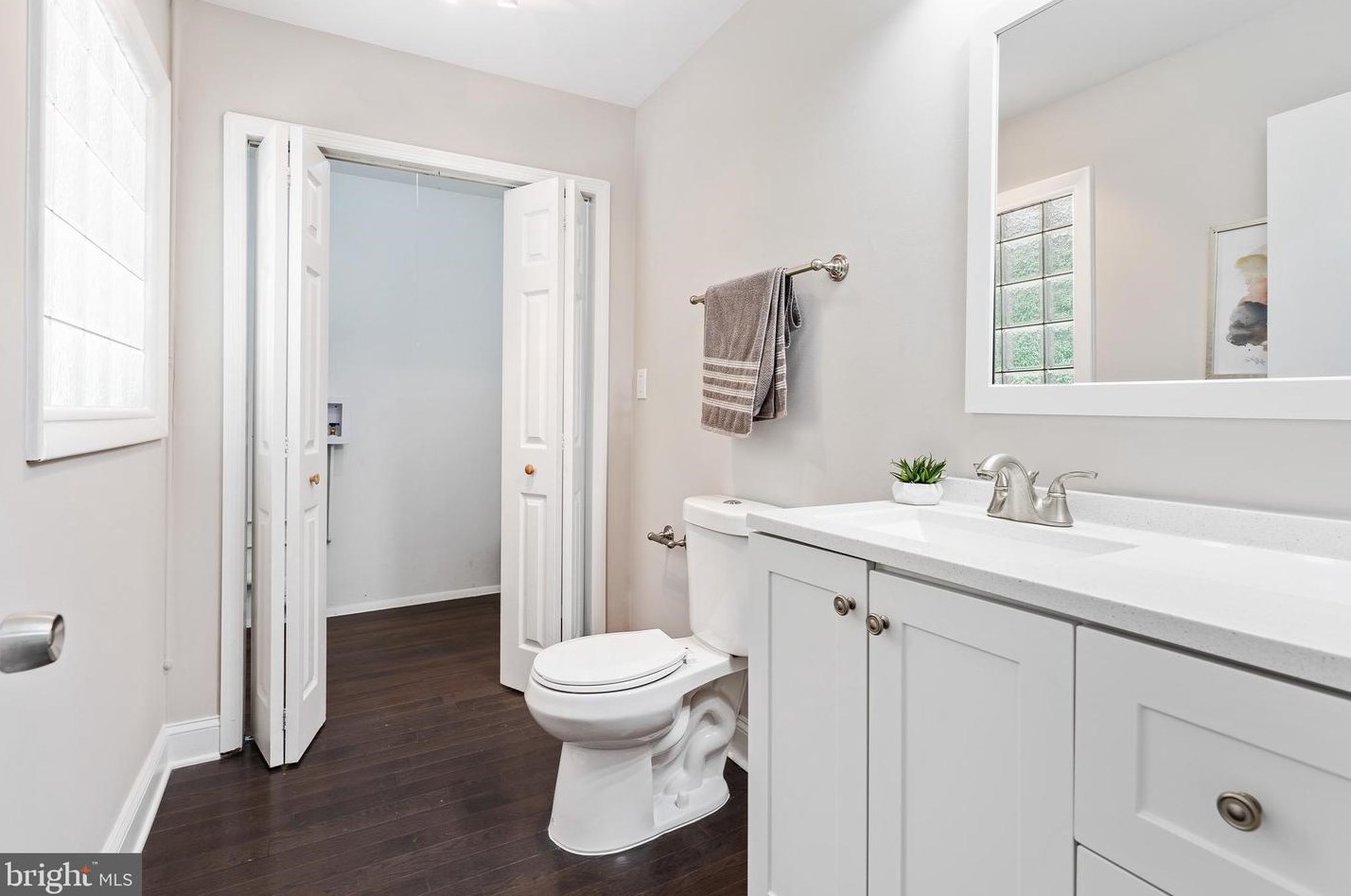 7725 Grasty Rd, Baltimore MD  21208-3404 exterior