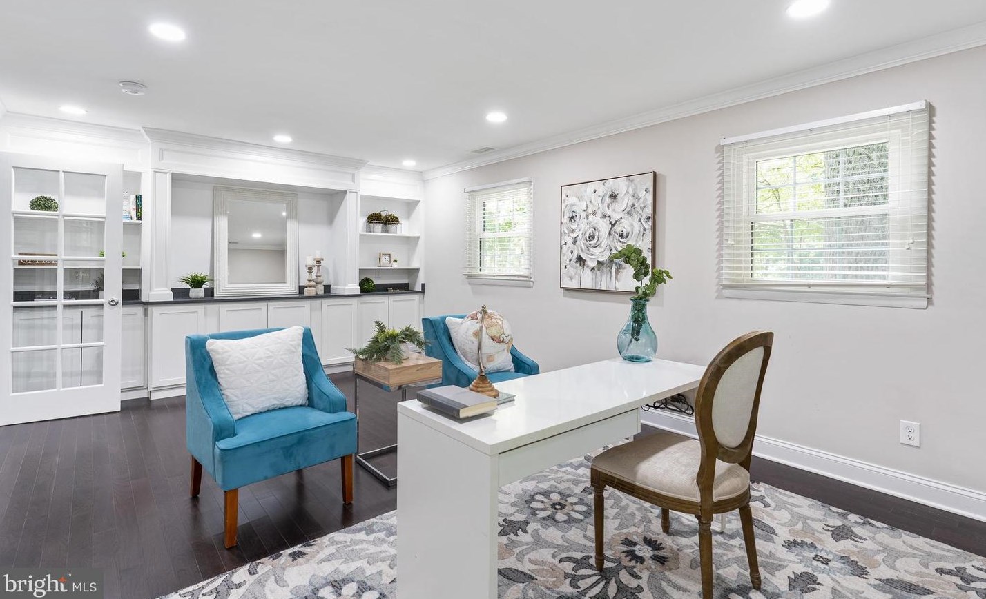 7725 Grasty Rd, Baltimore MD  21208-3404 exterior