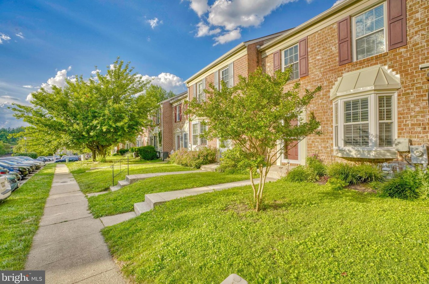 41 Jones Falls Ter, Baltimore, MD 21209-1684