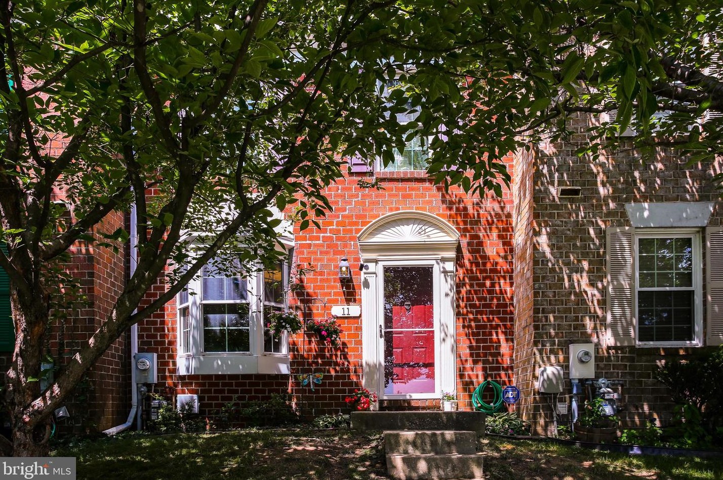 11 Jones Valley Cir, Baltimore, MD 21209-1640