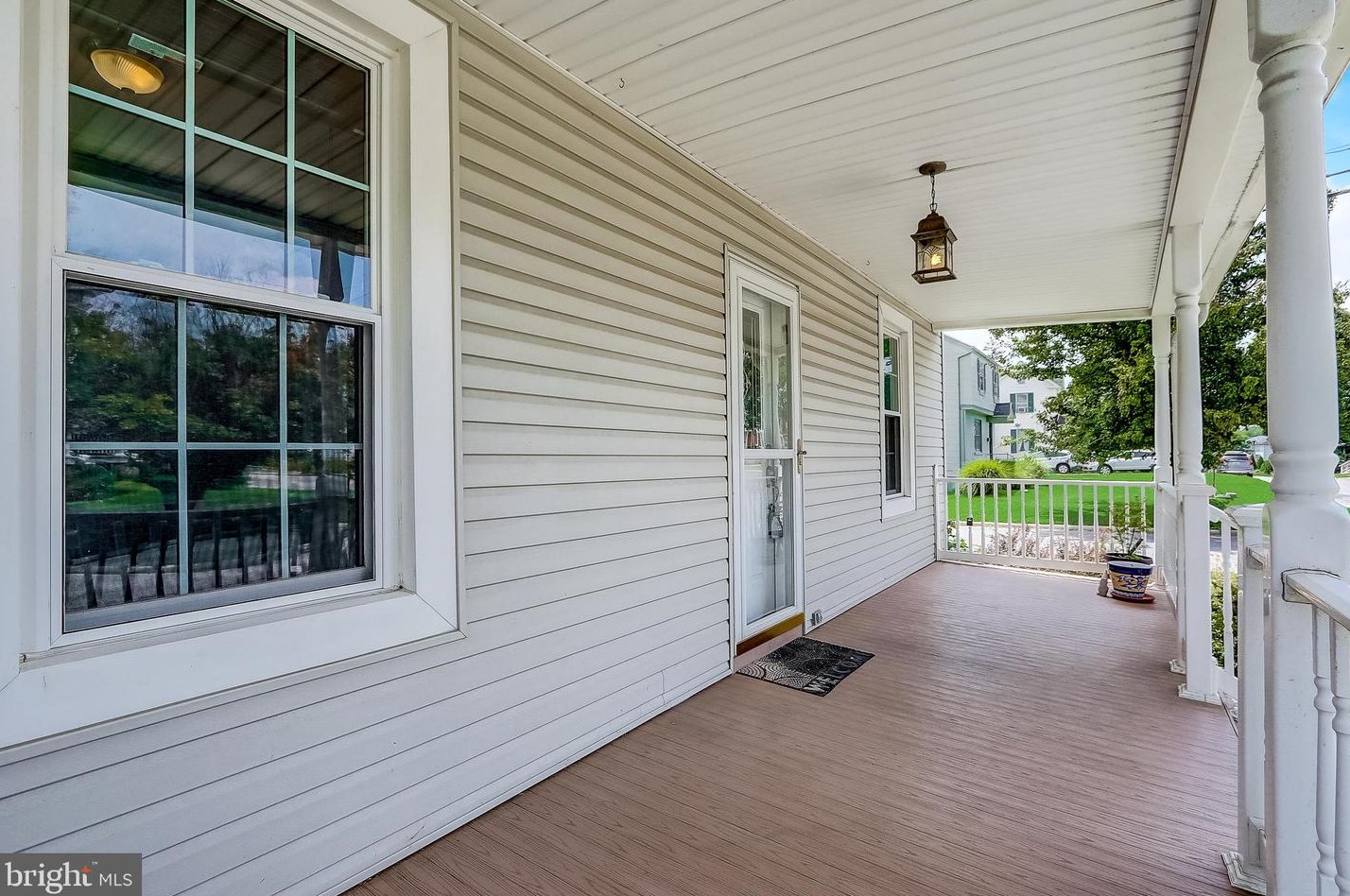 25 Hawthorne Ave, Baltimore, MD 21208-4815