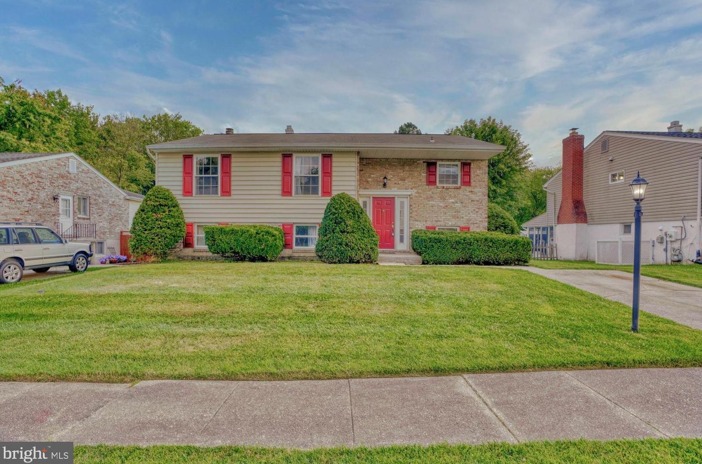 4511 Fieldgreen Rd, Baltimore, MD 21236-1819