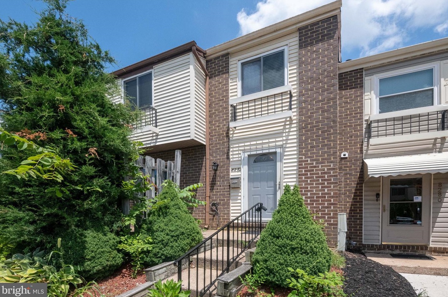 8282 Vosges Rd, Baltimore, MD 21244-3367