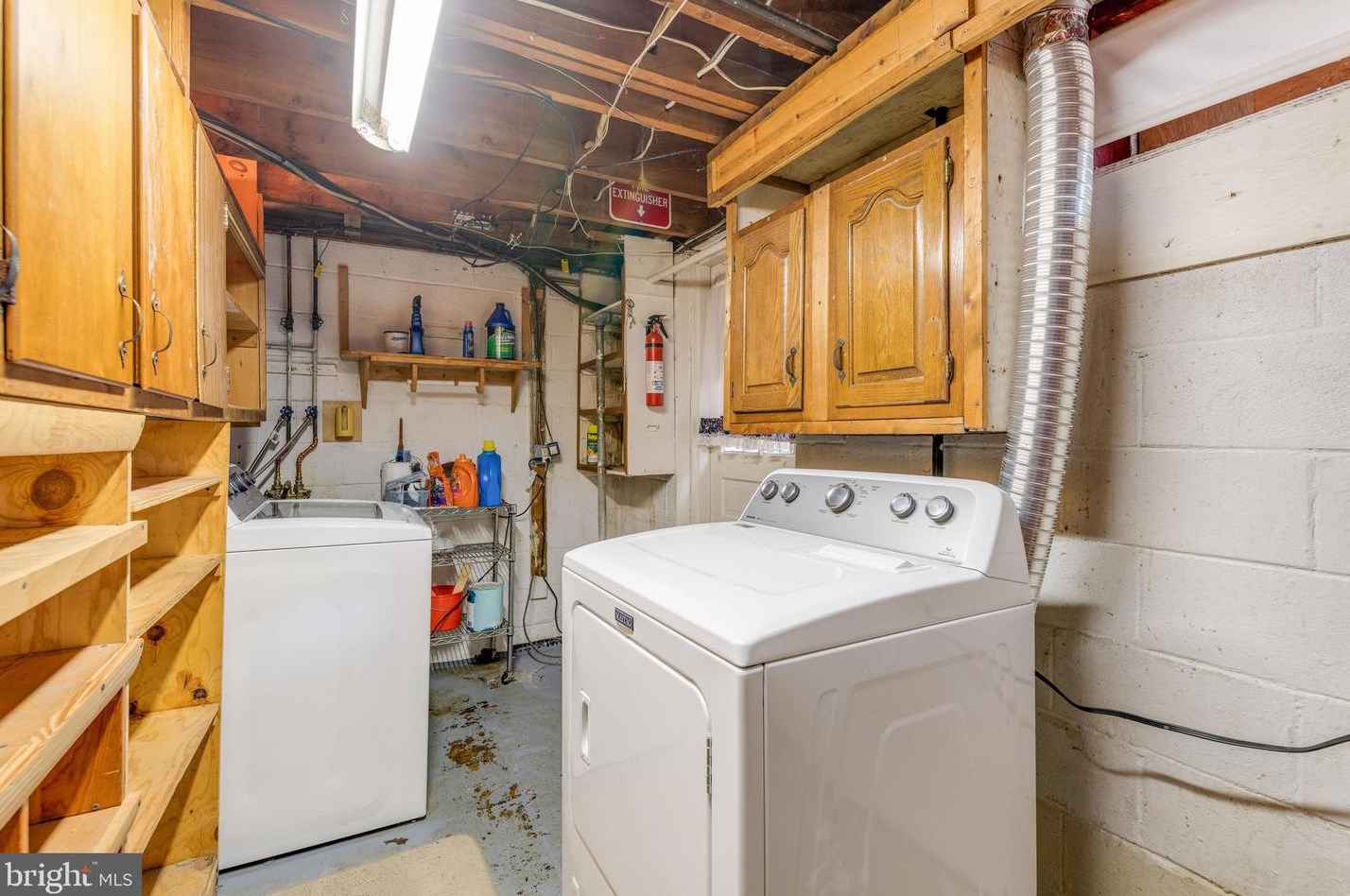 3208 Ryerson Cir, Baltimore MD 21227-4717 exterior