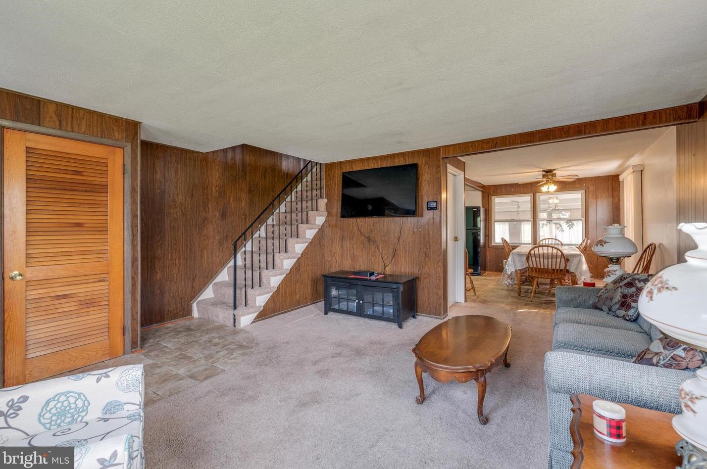 3208 Ryerson Cir, Baltimore MD 21227-4717 exterior