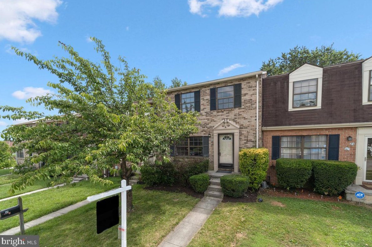 36 Badger Gate Ct, Baltimore, MD 21228-3662