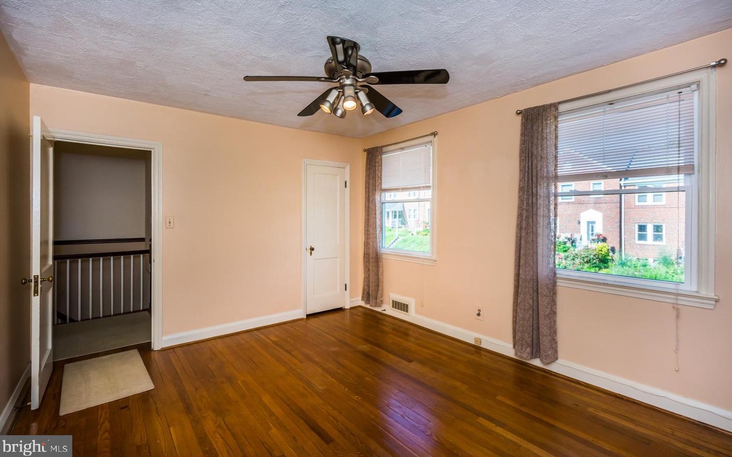 17 Briarwood Rd, Baltimore MD  21228-2002 exterior