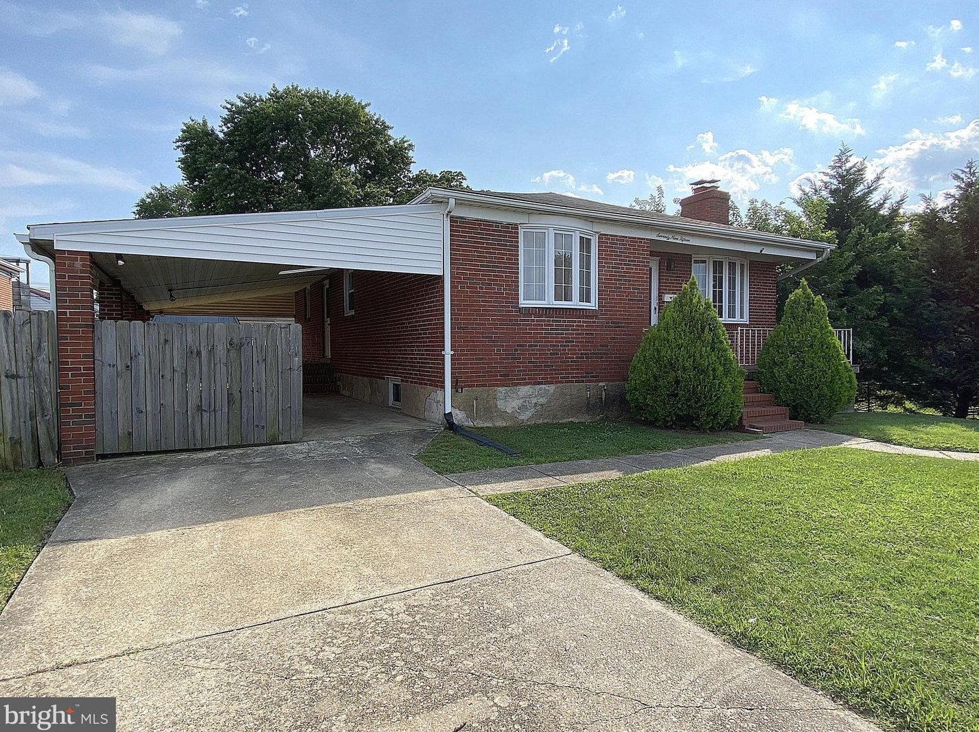 7915 Diehlwood Rd, Baltimore, MD 21222-3317