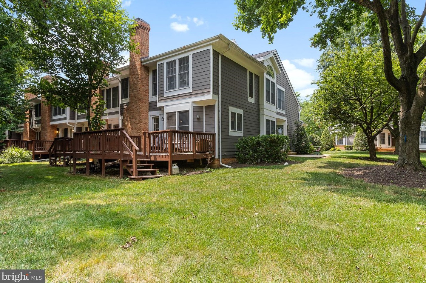 91 River Oaks Cir, Baltimore MD  21208-6356 exterior