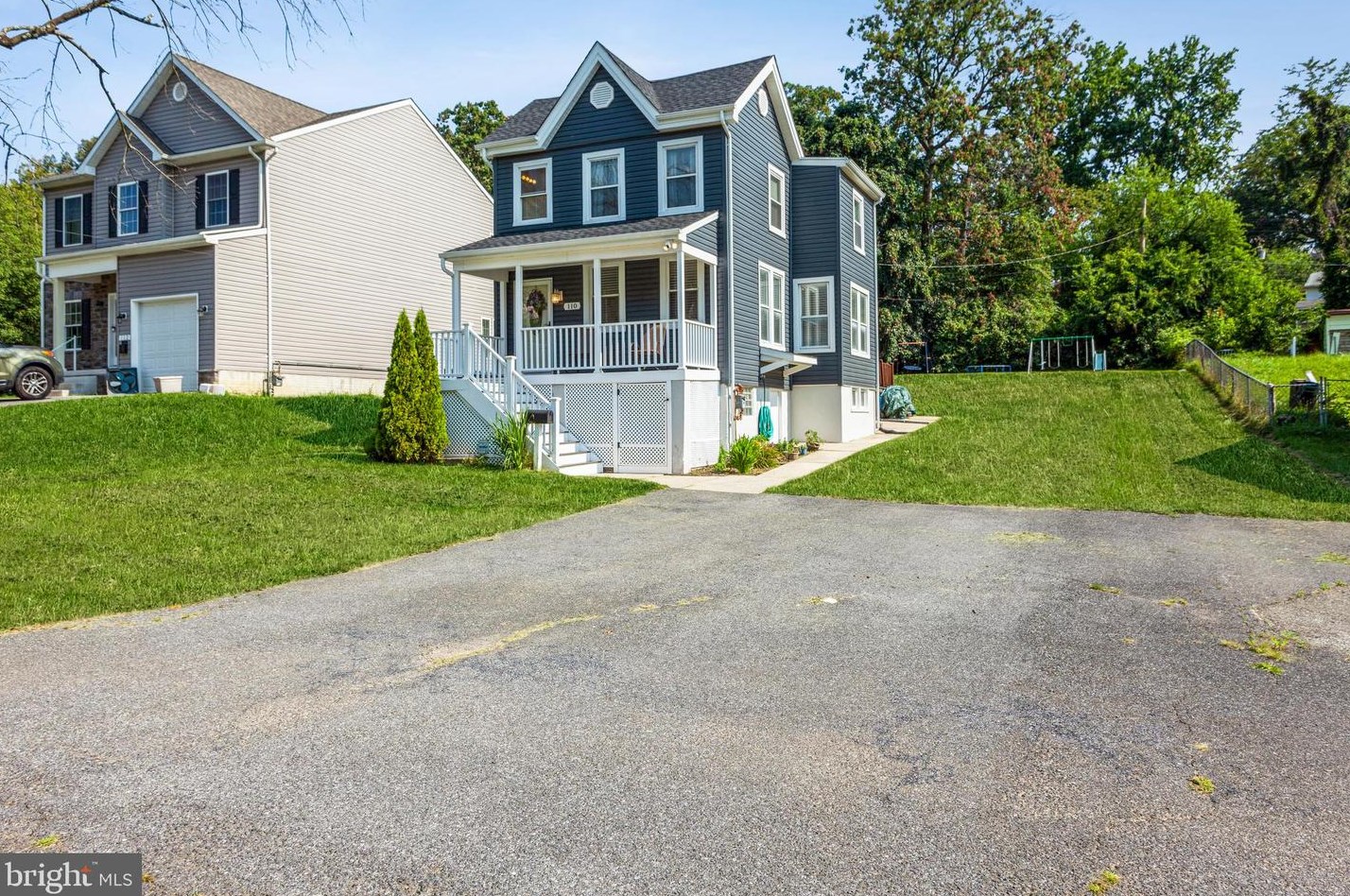110 Walnut Ave, Baltimore, MD 21206-1032