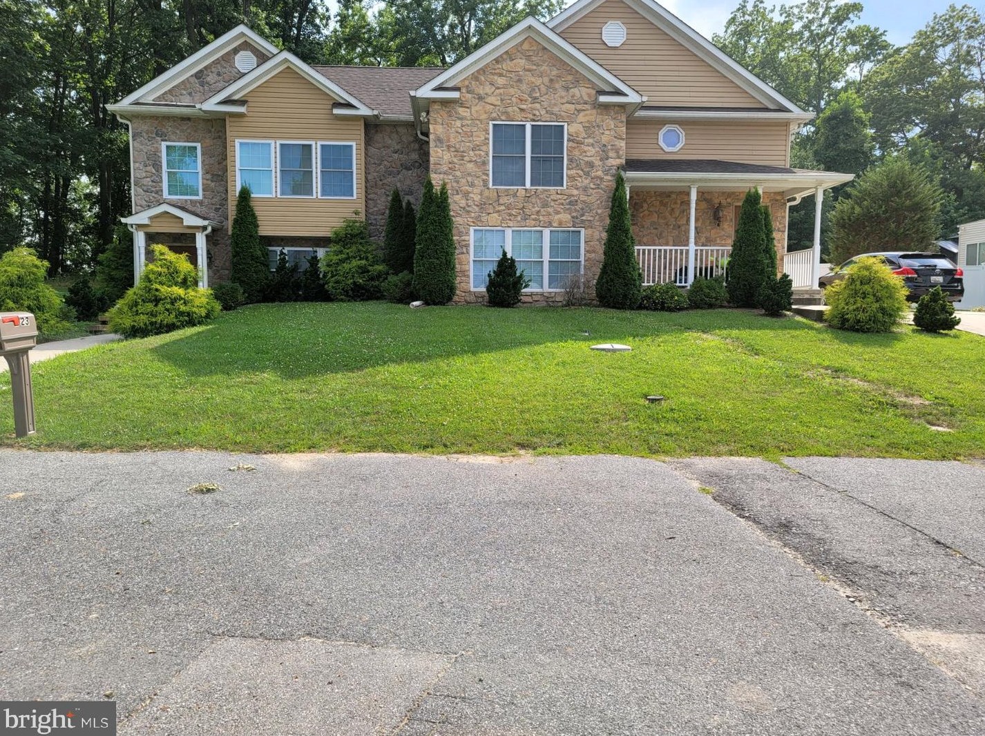 23 Sidewell Ct, Baltimore, MD 21221-2920