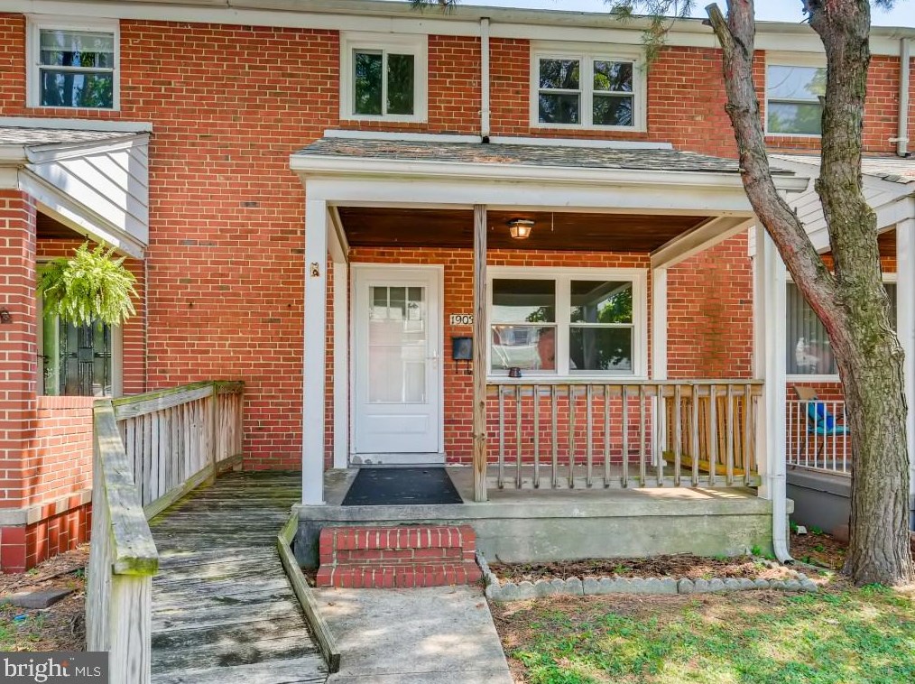 1903 Stanhope Rd, Baltimore, MD 21222-4625