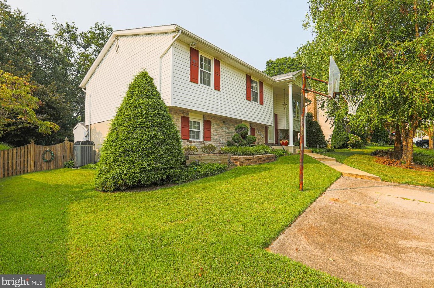 3912 Millner Rd, Baltimore, MD 21236-1424