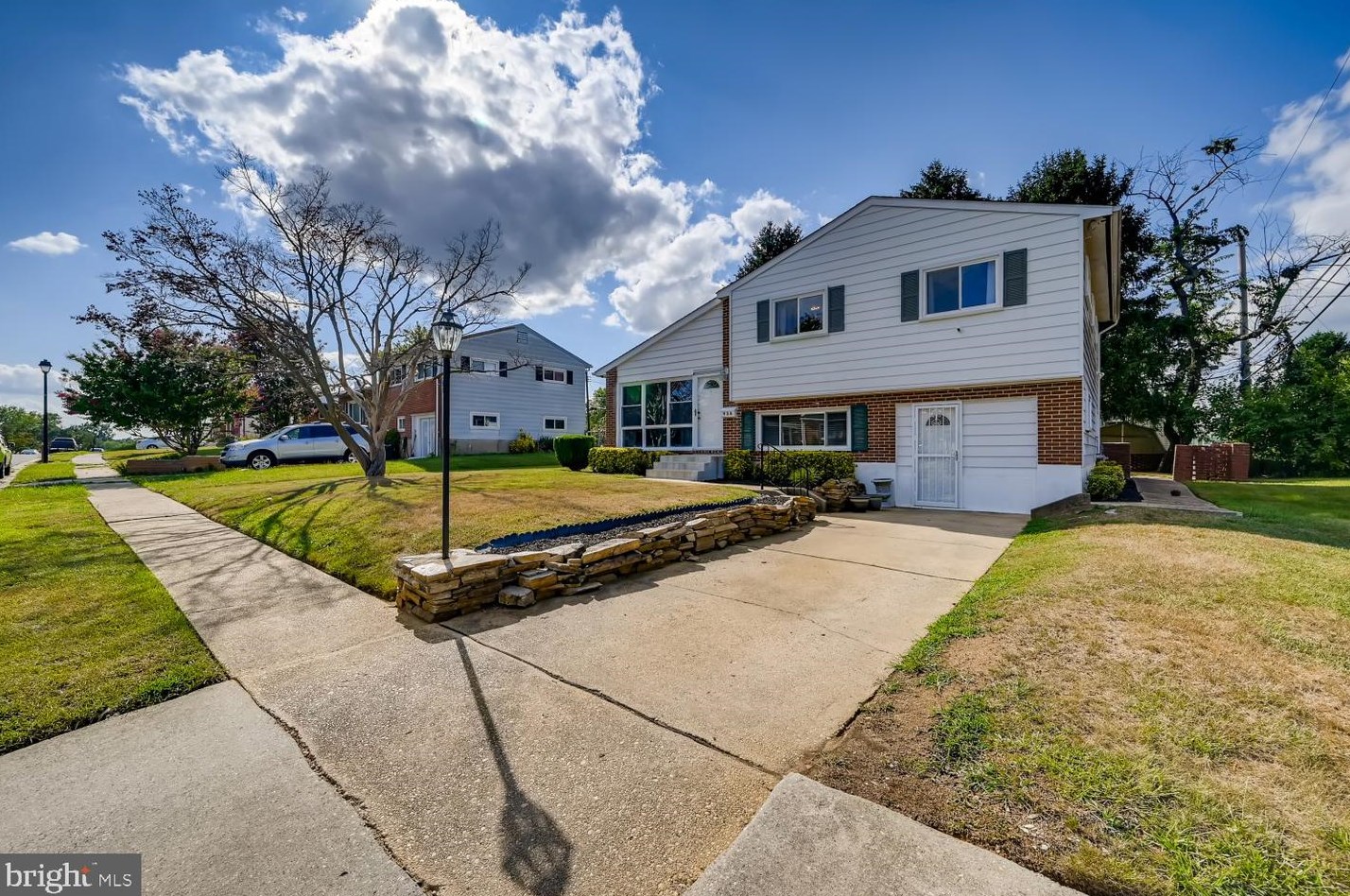 934 Sedgley Rd, Baltimore, MD 21228-1203
