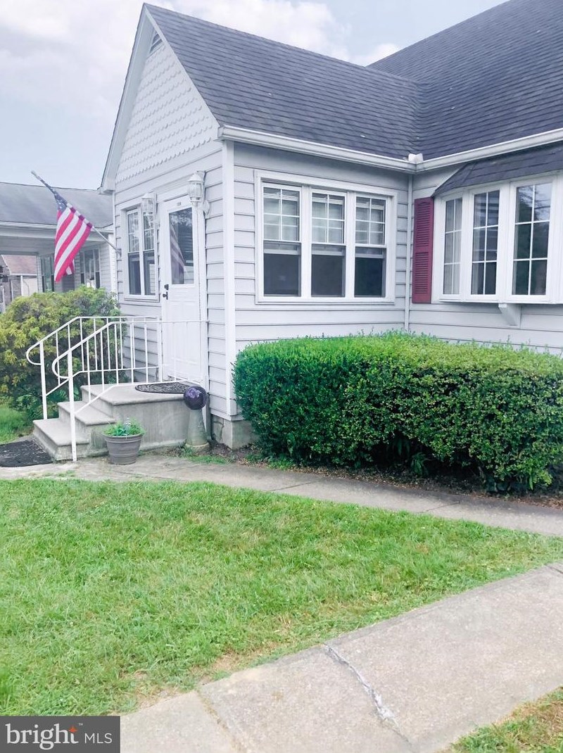 1450 Kent Rd, Baltimore, MD 21221-6025