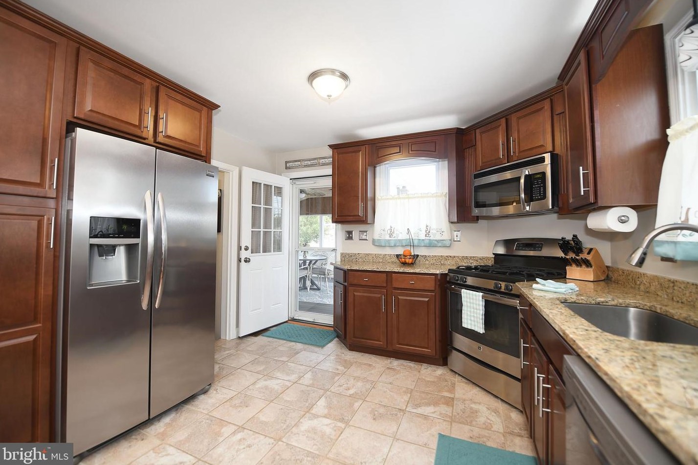 4226 Soth Ave, Baltimore, MD 21236-1729