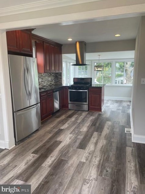 2205 Smith Ave, Baltimore, MD 21227-1828