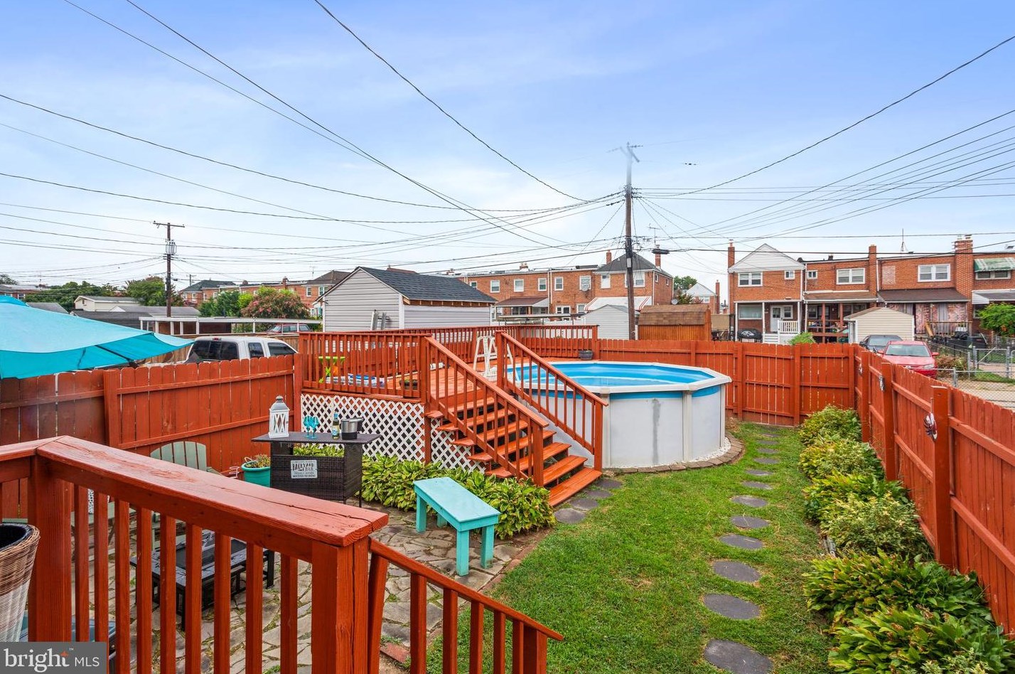 2839 Plainfield Rd, Baltimore MD  21222-2235 exterior