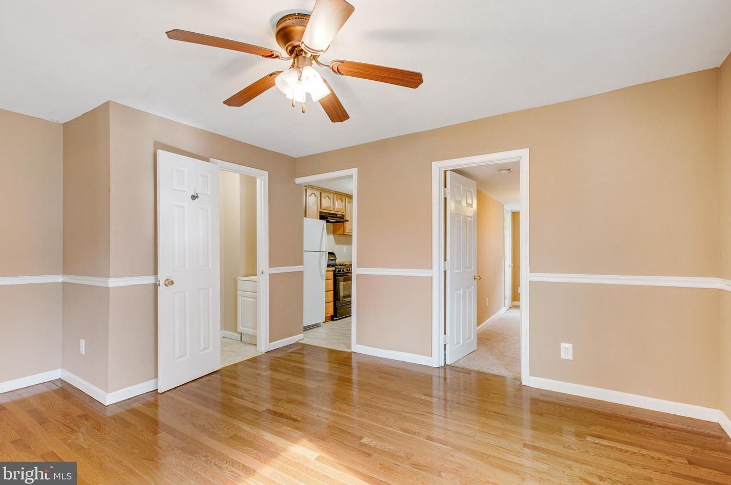 216 Colgate Ave, Baltimore MD  21222-4210 exterior