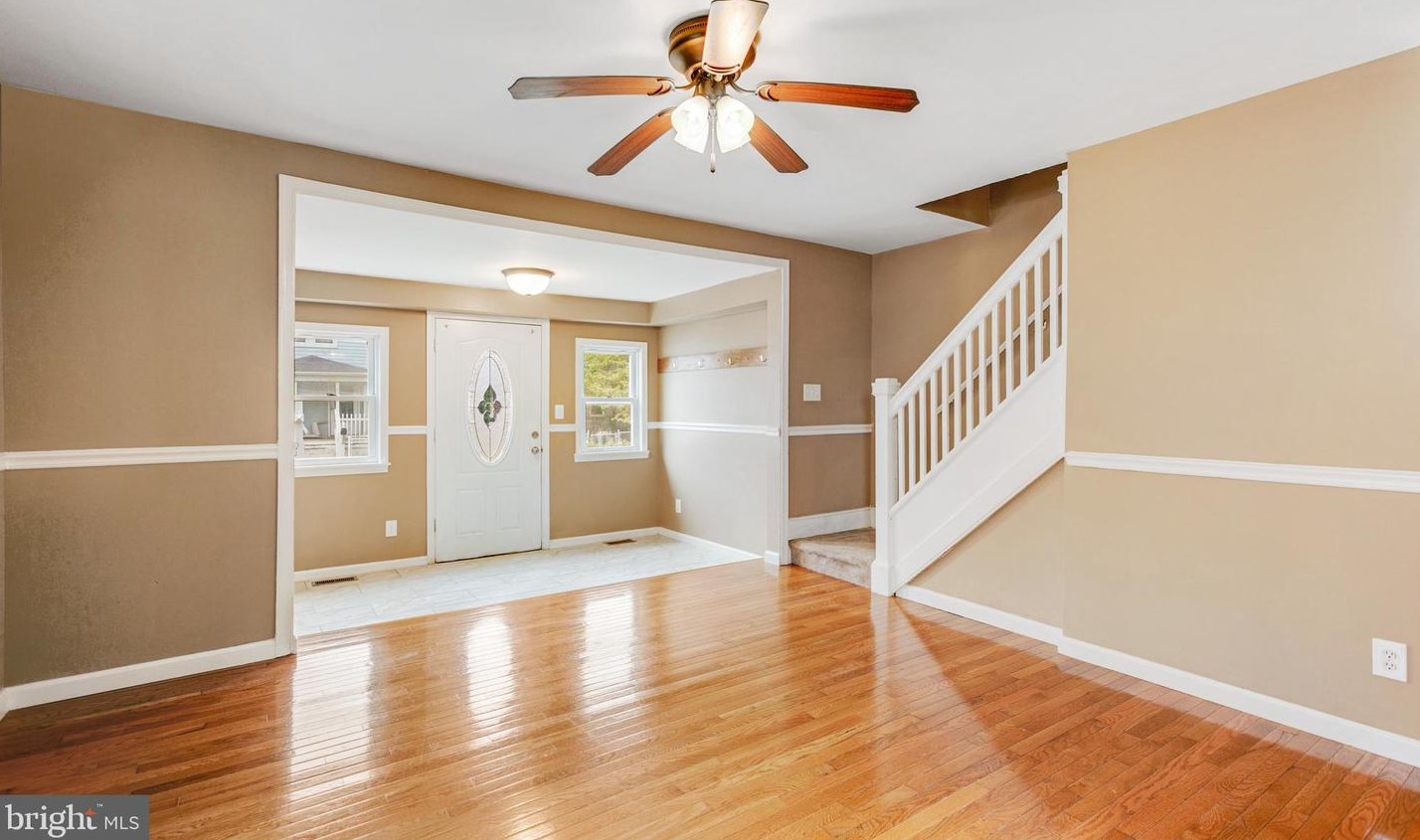 216 Colgate Ave, Baltimore MD  21222-4210 exterior