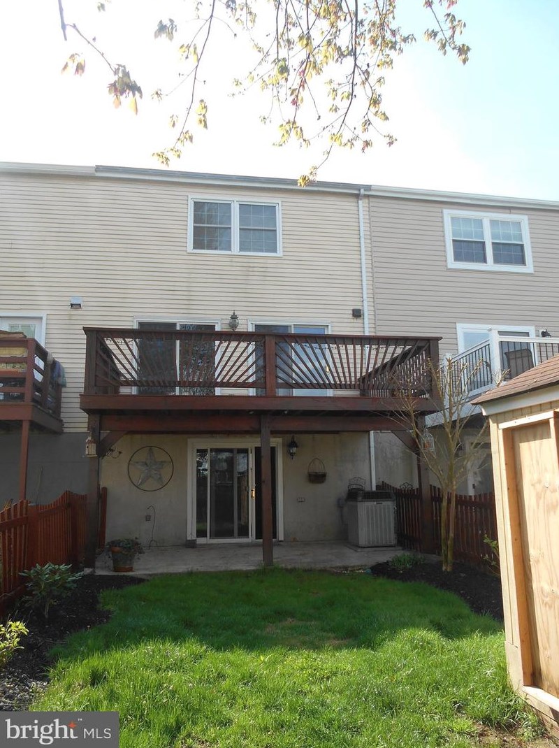 22 Bellrock Ct, Baltimore MD  21236-4715 exterior