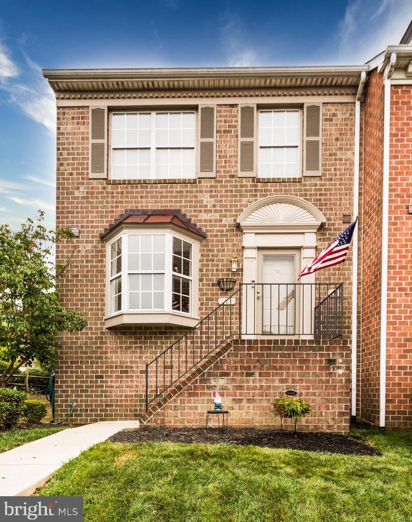 1 Roger Valley Ct, Baltimore, MD 21234-1443