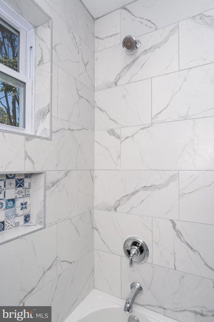 3106 Baybriar Rd, Baltimore MD  21222-5403 exterior