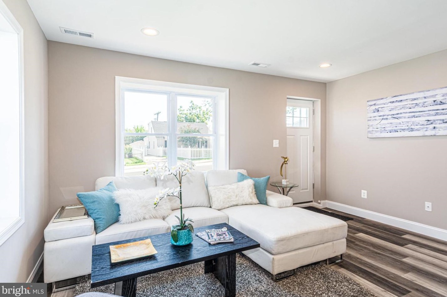 3106 Baybriar Rd, Baltimore MD  21222-5403 exterior