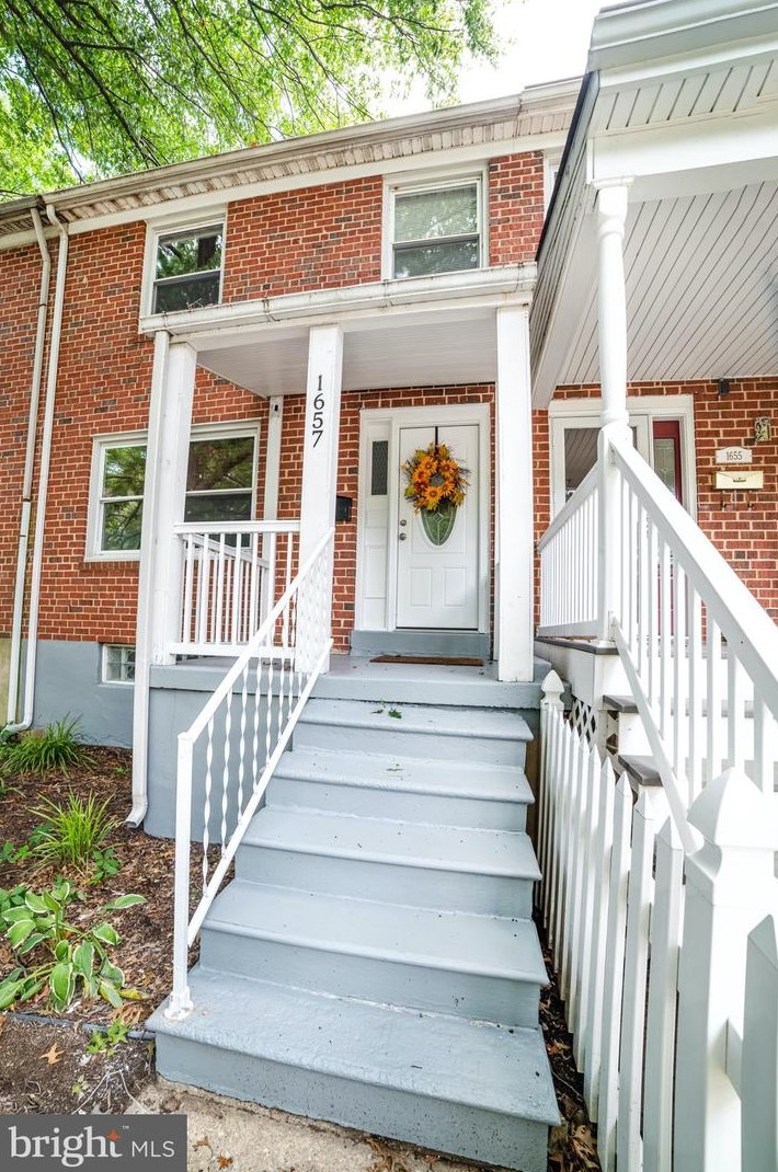 1657 Riverwood Rd, Baltimore, MD 21221-2918