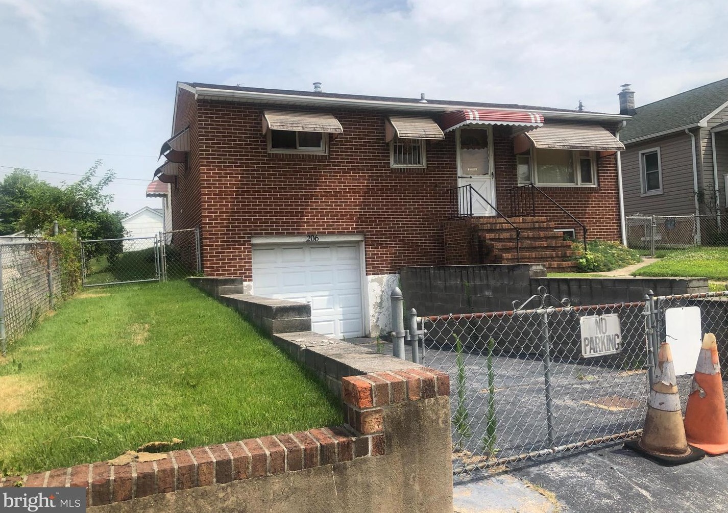 206 Maple Ave, Baltimore, MD 21228-5526