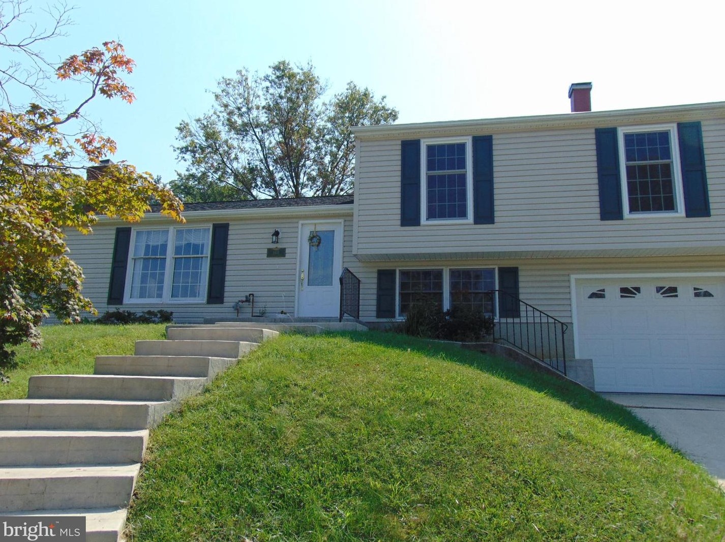 8611 Saxon Cir, Baltimore, MD 21236-2559
