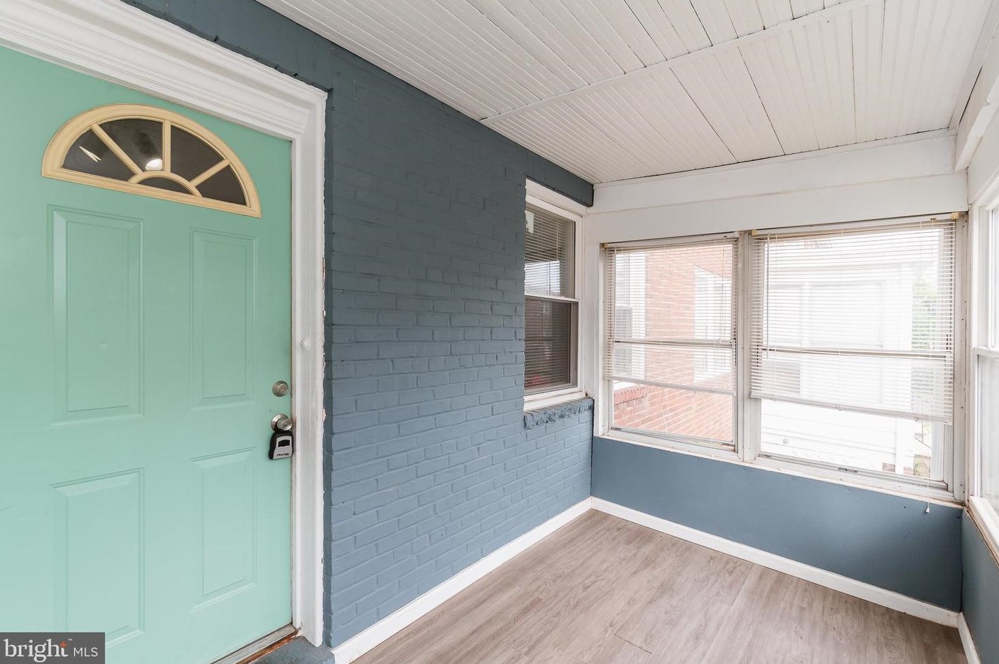 6828 Dunbar Ave, Baltimore, MD 21222