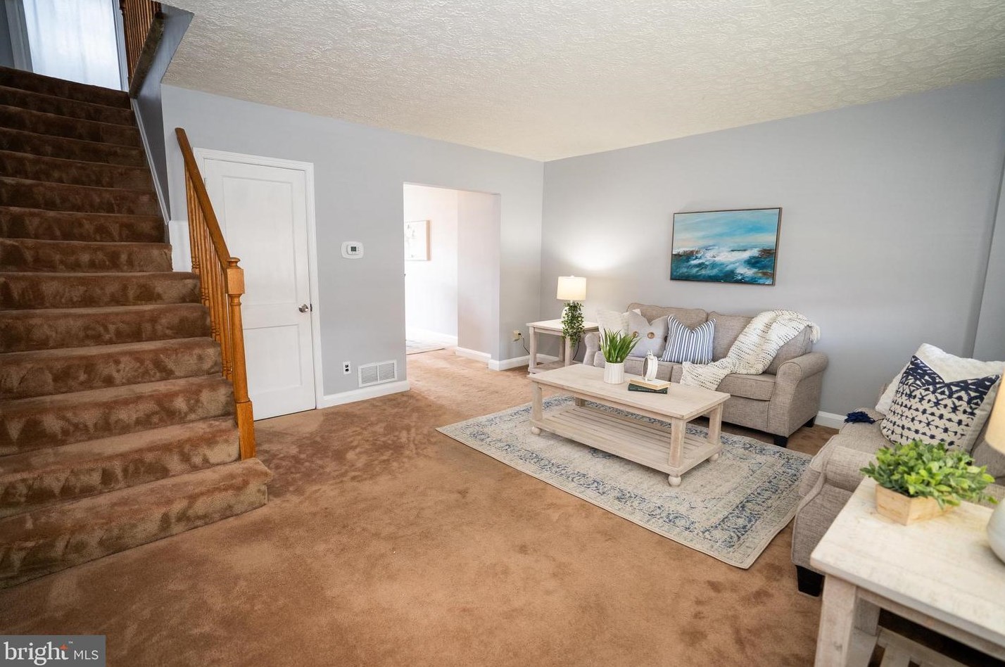 2130 Vailthorn Rd, Baltimore, MD 21220-4935