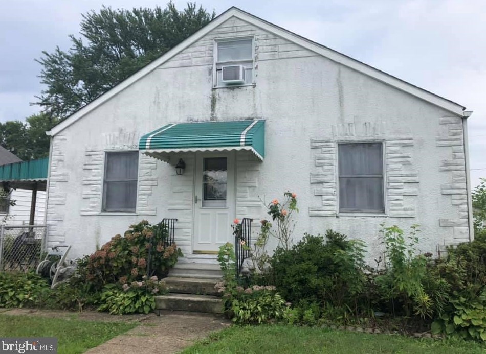 2509 Mccomas Ave, Baltimore, MD 21222-2312
