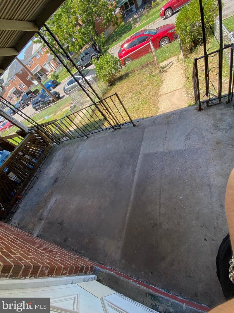 1919 Jasmine Rd, Baltimore, MD 21222-5620