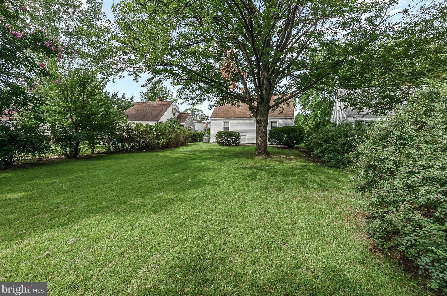3415 Loganview Dr, Baltimore MD  21222-5949 exterior