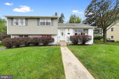 1614 Landon - Photo 1