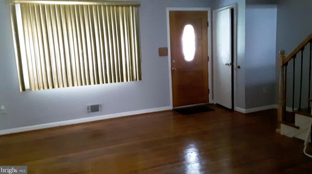 1504 Barkley Ave, Baltimore, MD 21221
